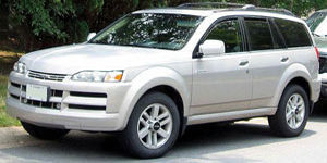2004 Isuzu Axiom