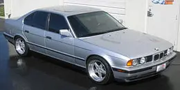 1992 BMW M5