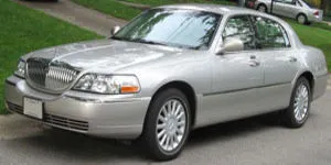 2003 Lincoln Town Car