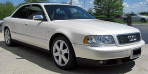 2003 Audi S8